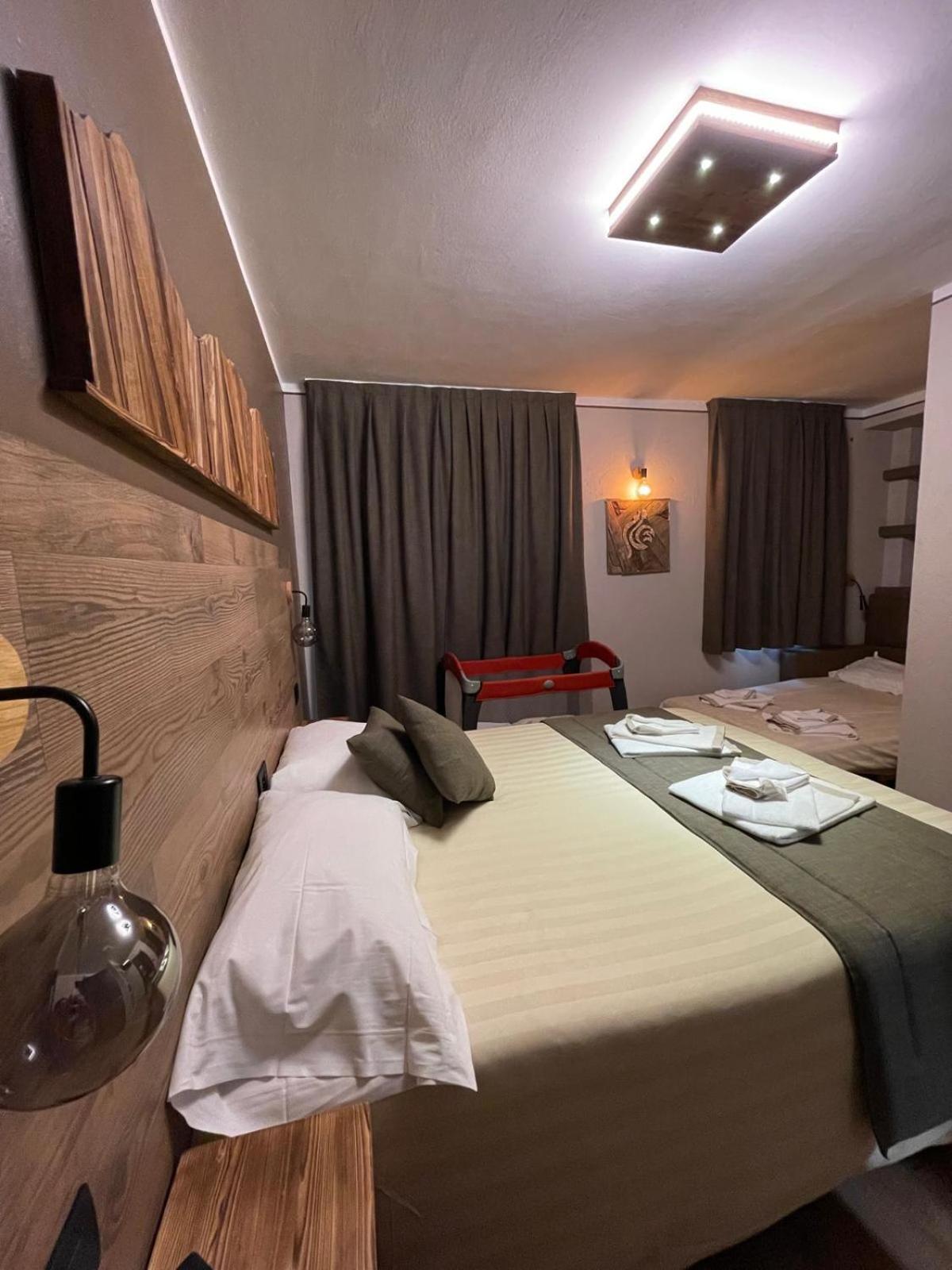 Room4You Oulx Exterior foto